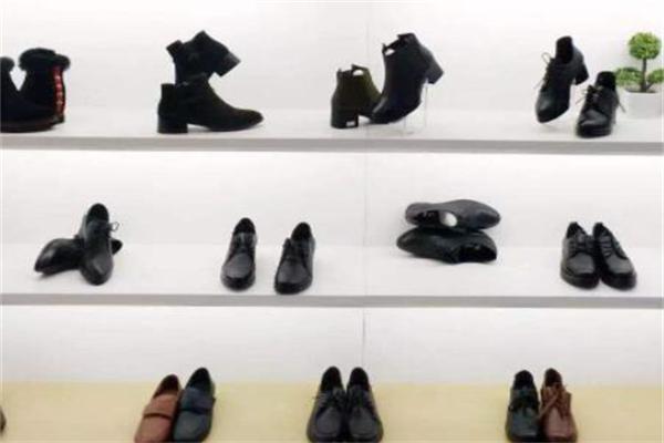 路上鞋業 從腳步到時尚，鞋業的發展與未來展望